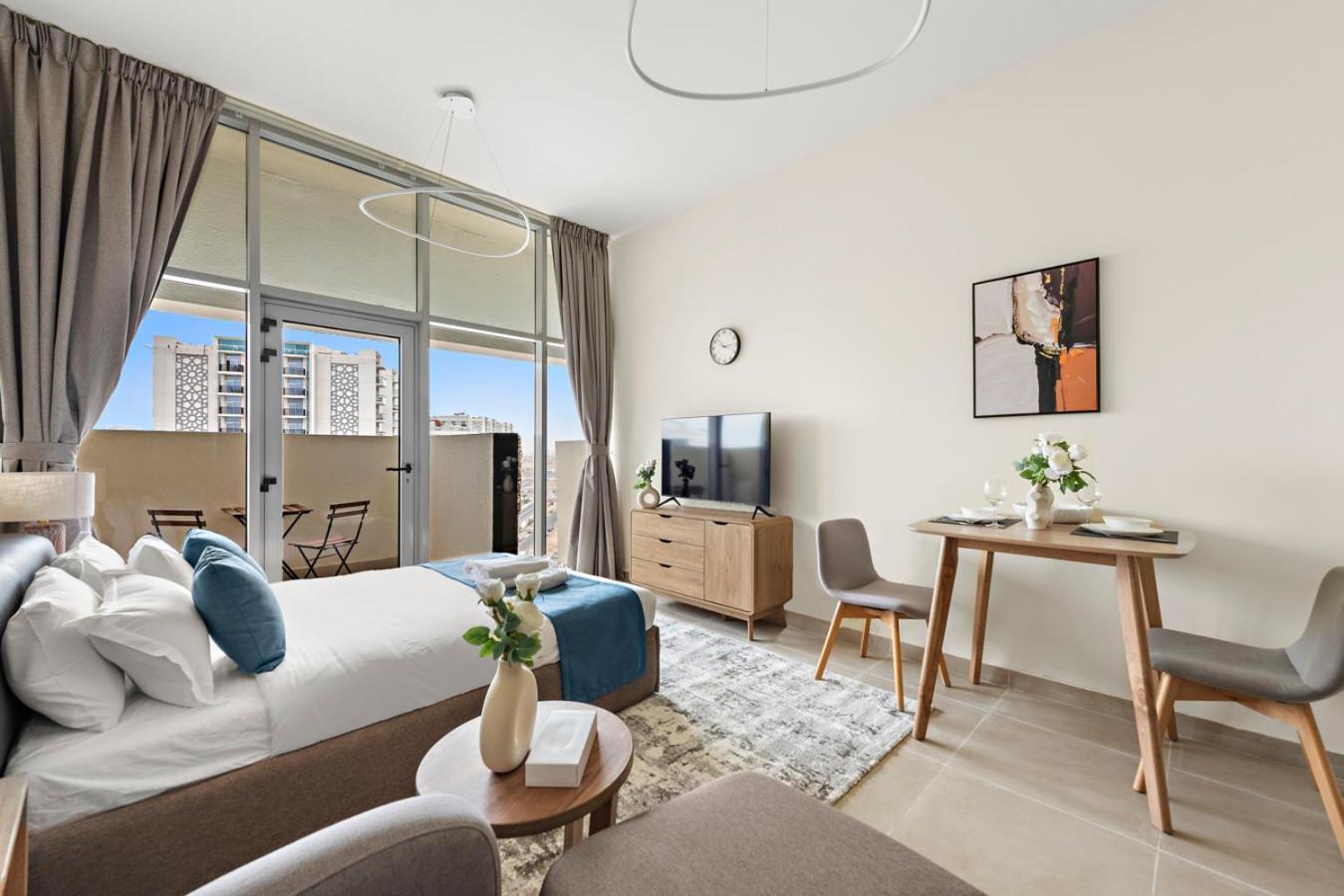 New Cozy In Al Furjan Apartment