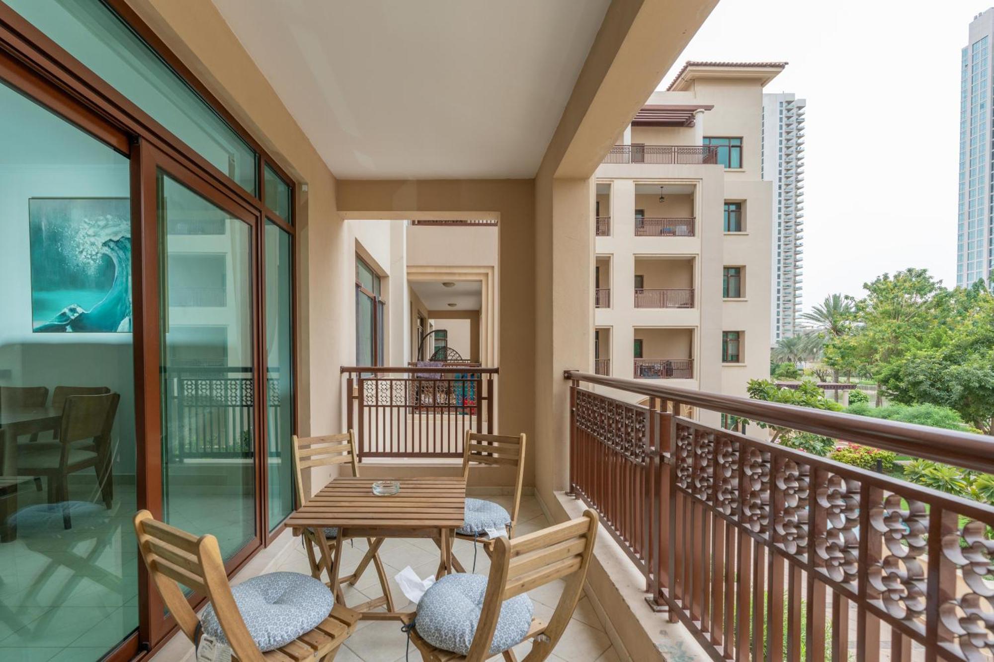 Apartment Lux I Turia Tower I & Garden View