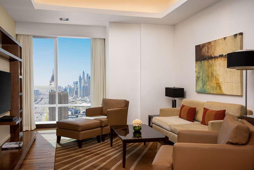 La And * Dubai