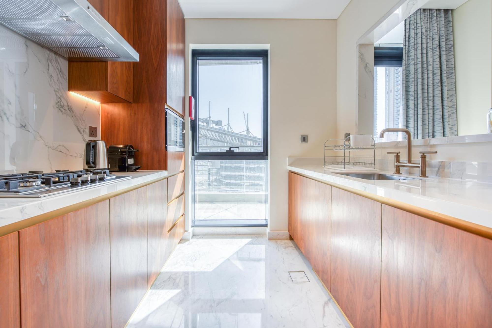 Rh- Downtown Delight, Chic 01br Near Mall & Burj Khalifa, Rp Heights Apartment Dubai