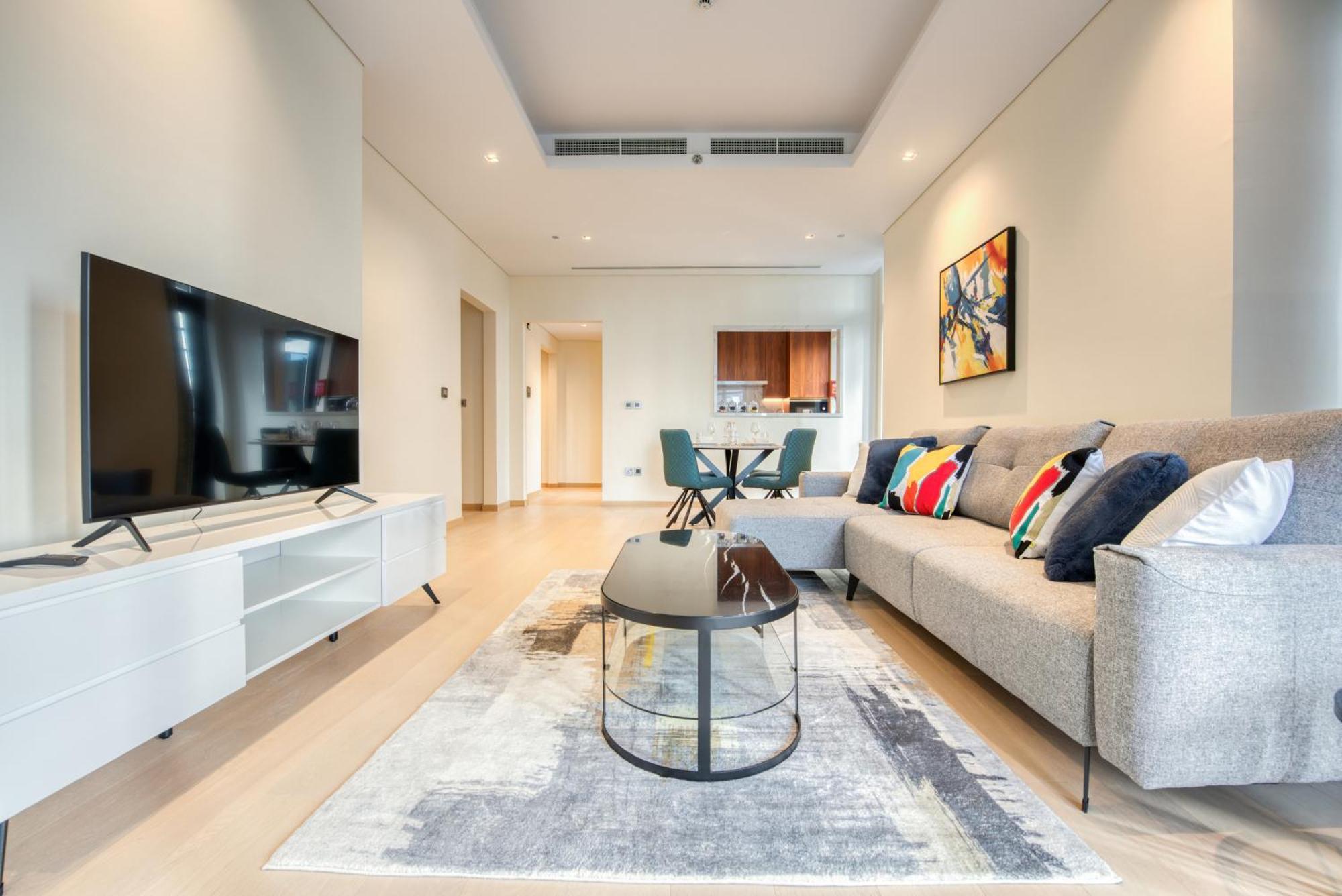 Apartment Rh- Downtown Delight, Chic 01br Near Mall & Burj Khalifa, Rp Heights
