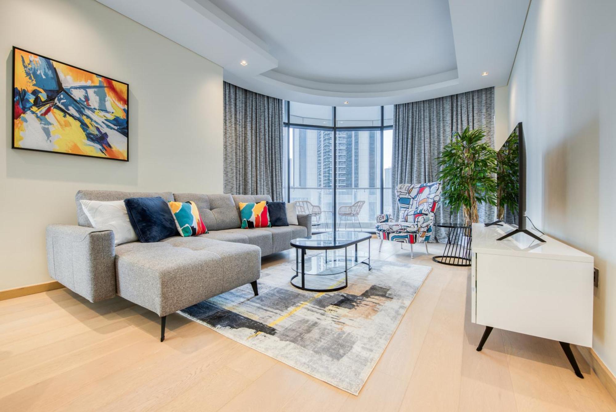 Rh- Downtown Delight, Chic 01br Near Mall & Burj Khalifa, Rp Heights Apartment