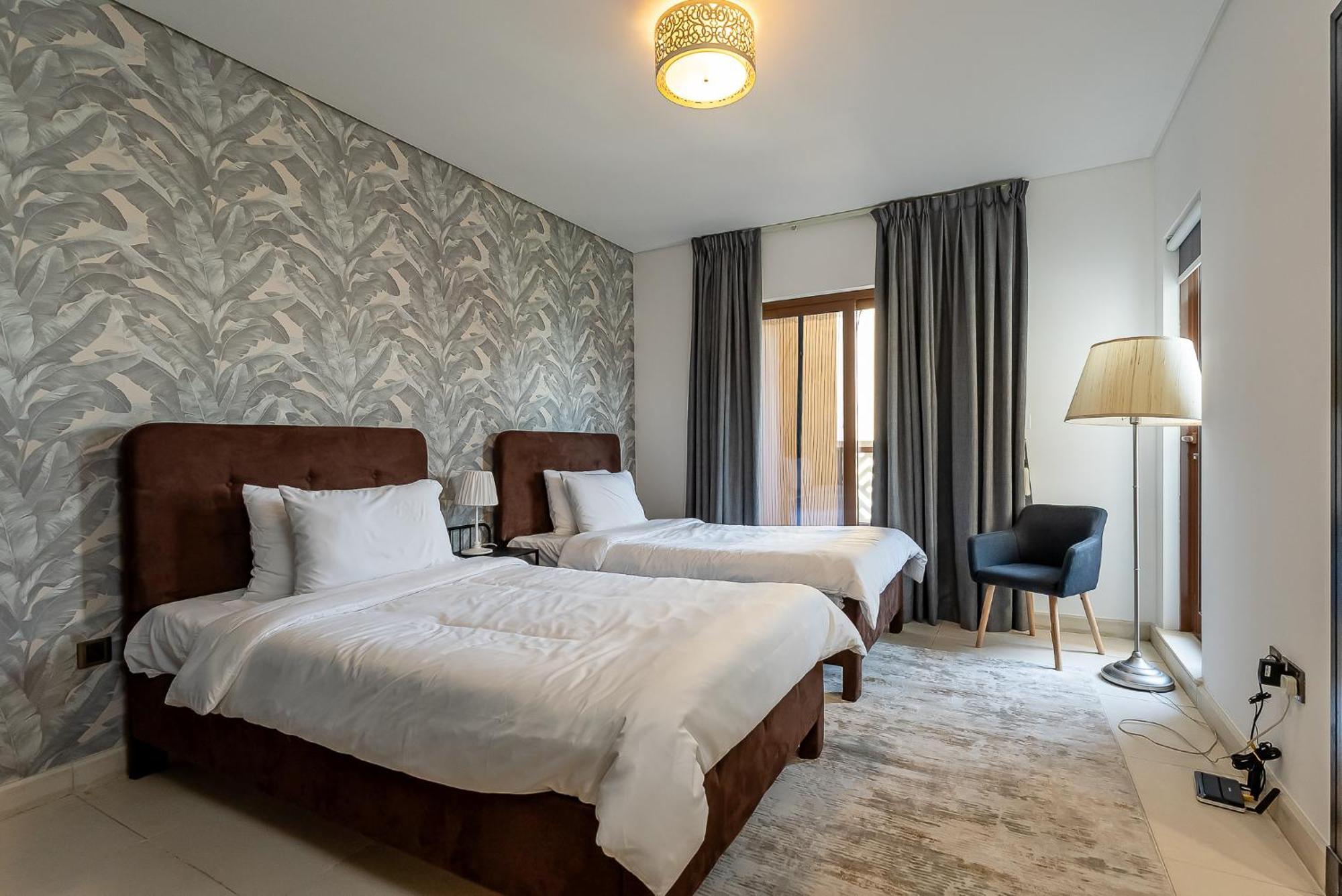 Balqis Residences I Spacious And Modern 4bdr I Palm Jumeirah Apartment