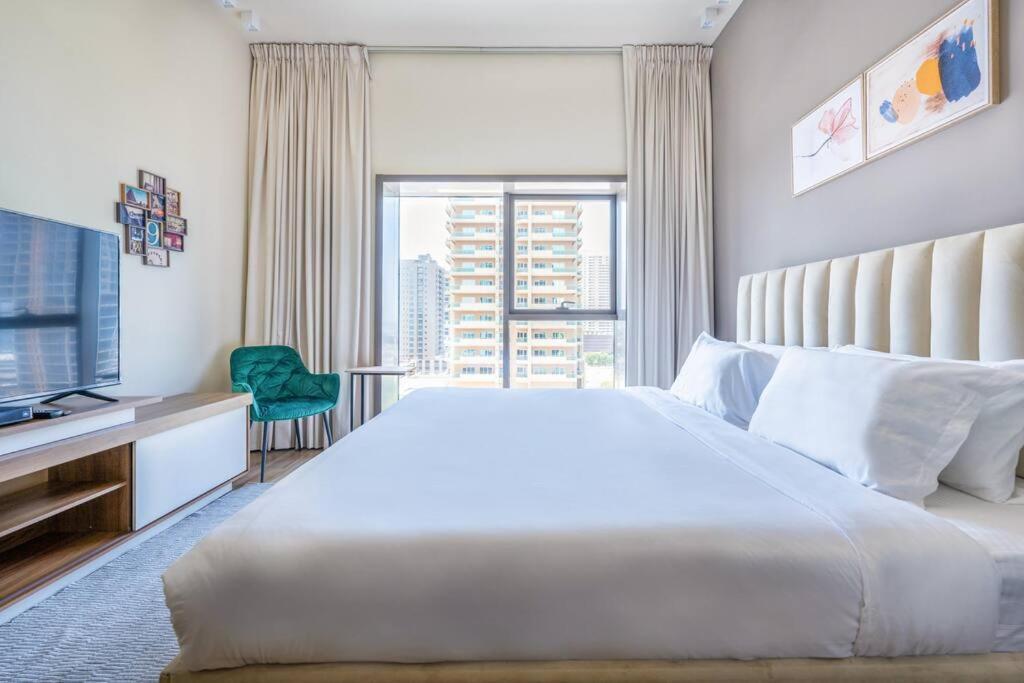 Exclusive In Park View Tower Jvc Dubai