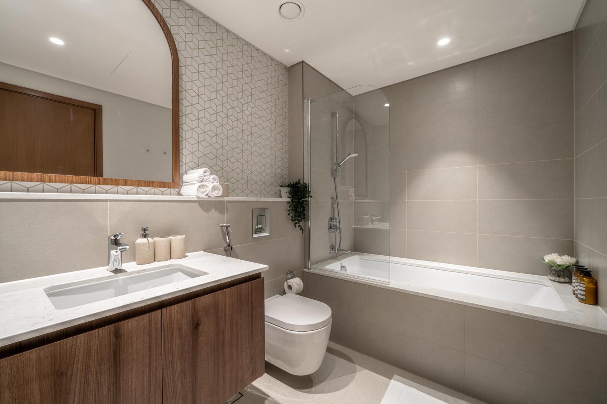 Vida Voyage - Vida Residences - Creek Harbour Apartment *