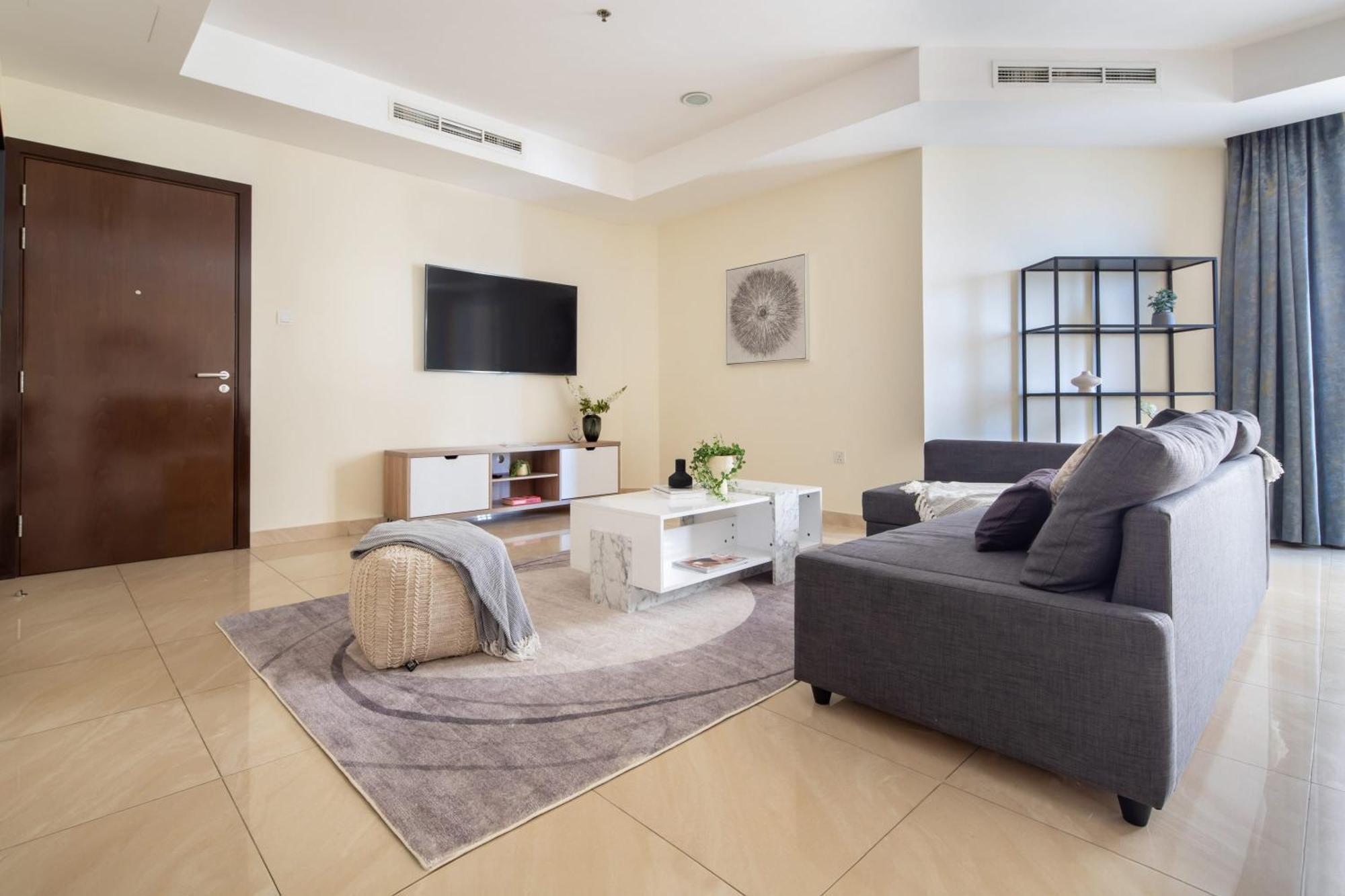 Frank Porter - Riah Towers Apartment
