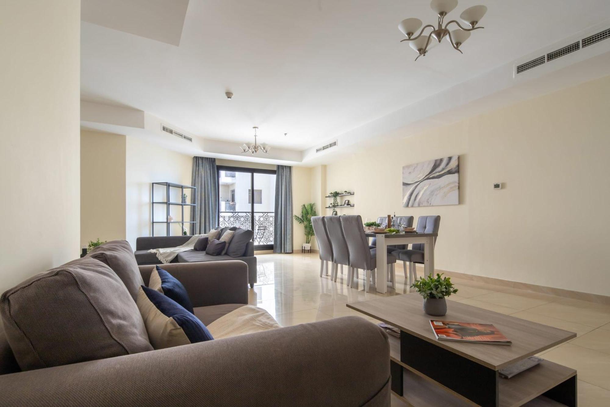 Apartment Frank Porter - Riah Towers Dubai