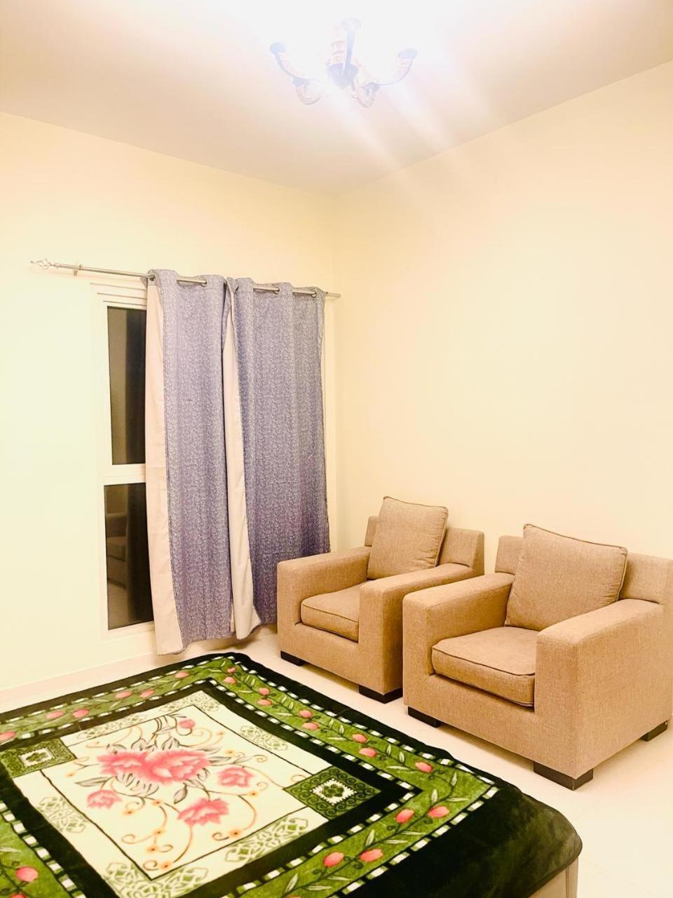 Apartment Al Ghazal Mall Residences