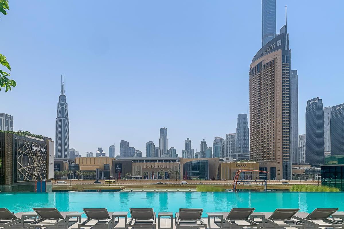 Frank Porter - Downtown Views Ii, Tower 2 Apartment