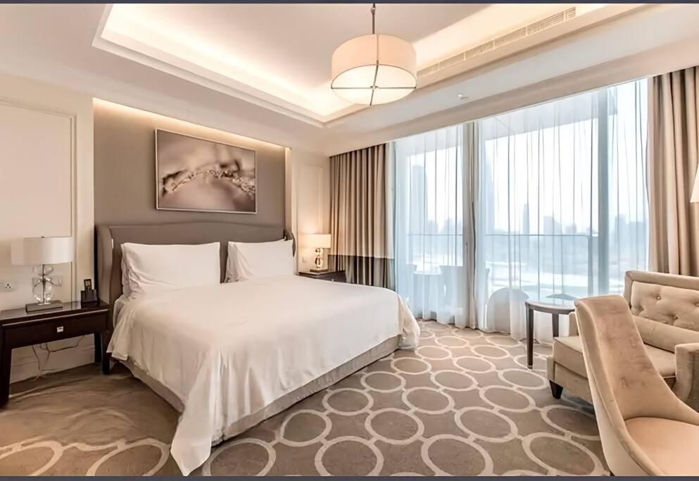 Luxury Living Emaar Residences Kempinski Blvd, Downtown Apartment *