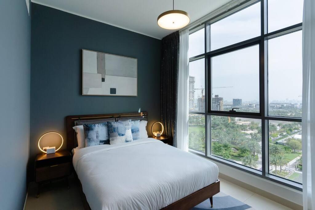 Stylish And Cozy L Park View L Next To Mall Apartment *
