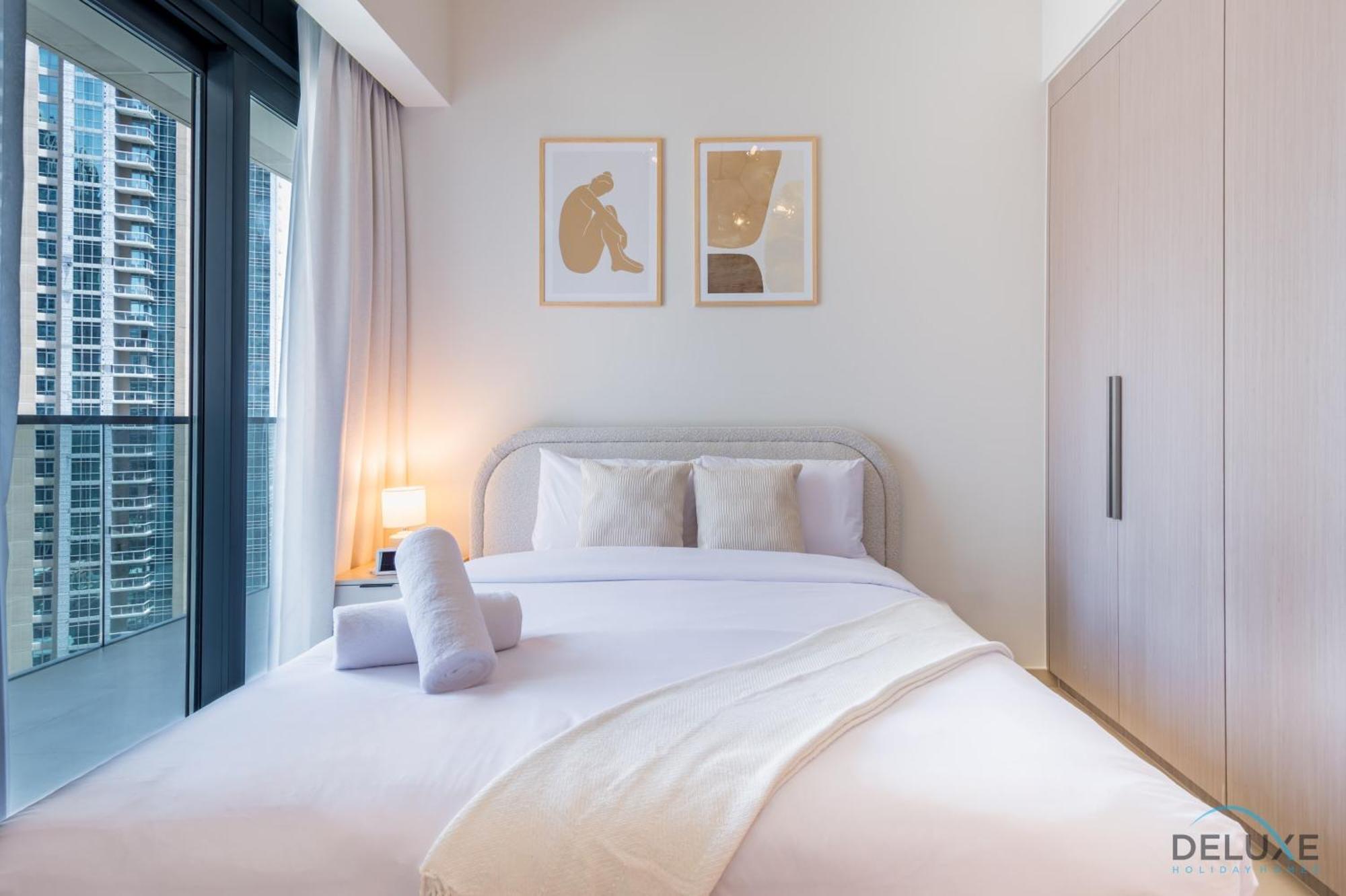 Apartment Majestic 3br With Assistant At Act One Act Two Tower 2 In Downtown By Deluxe Homes Dubai