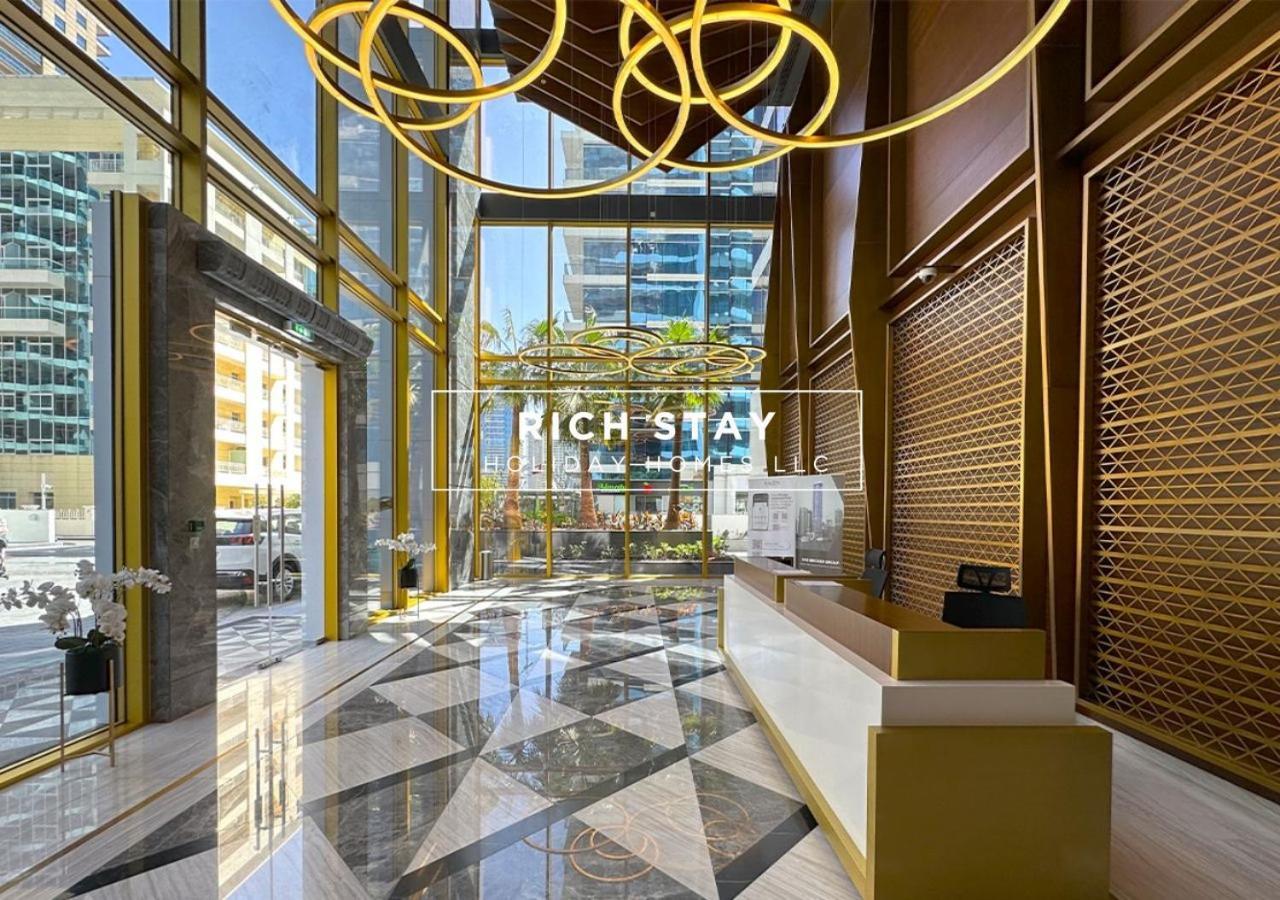 Apartment Grande 3br In Stella Maris, Sea View, Marina