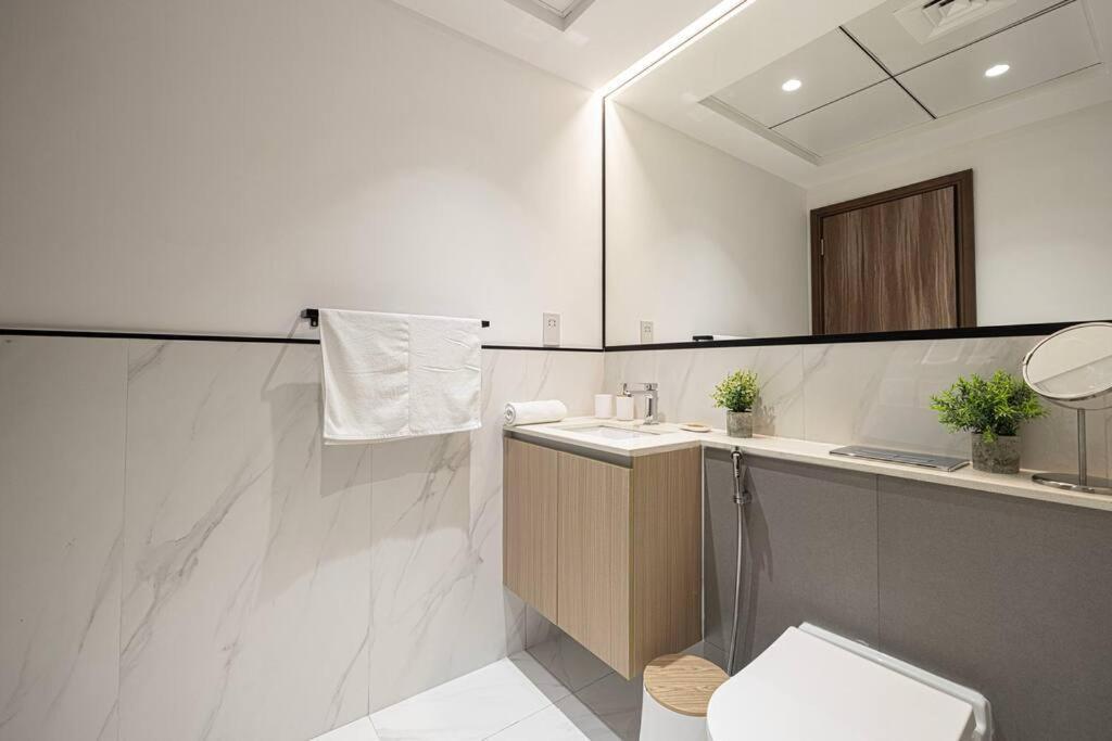 Aria By Grovy - Jvc 1 Bedroom With Pool And Rooftop Apartment *