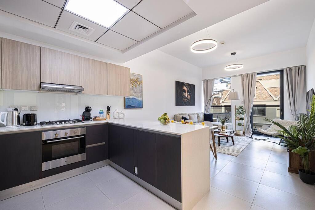 Aria By Grovy - Jvc 1 Bedroom With Pool And Rooftop Dubai