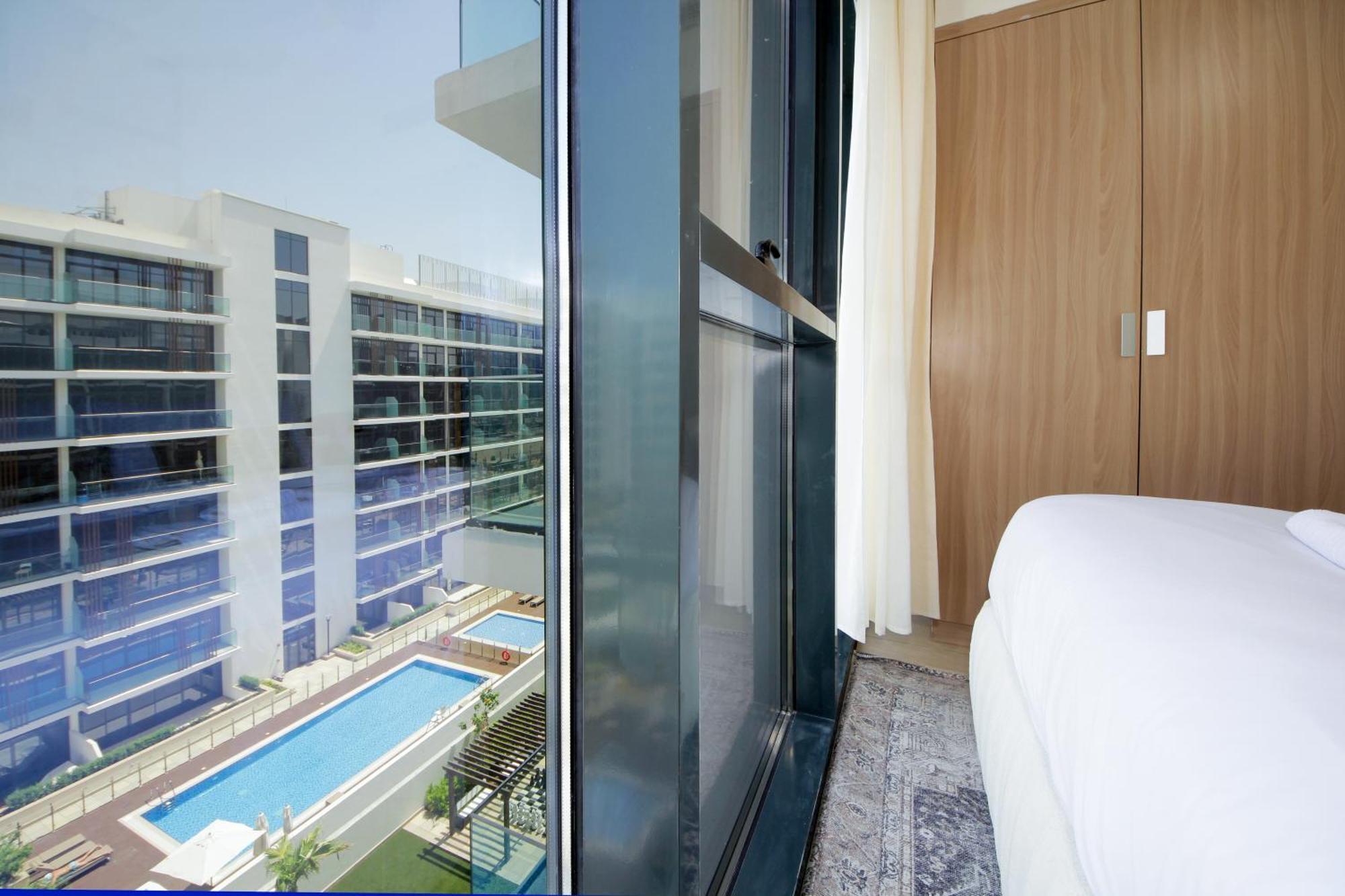 Silk Valley - 1b With Partial Burj Khalifa View Apartment *