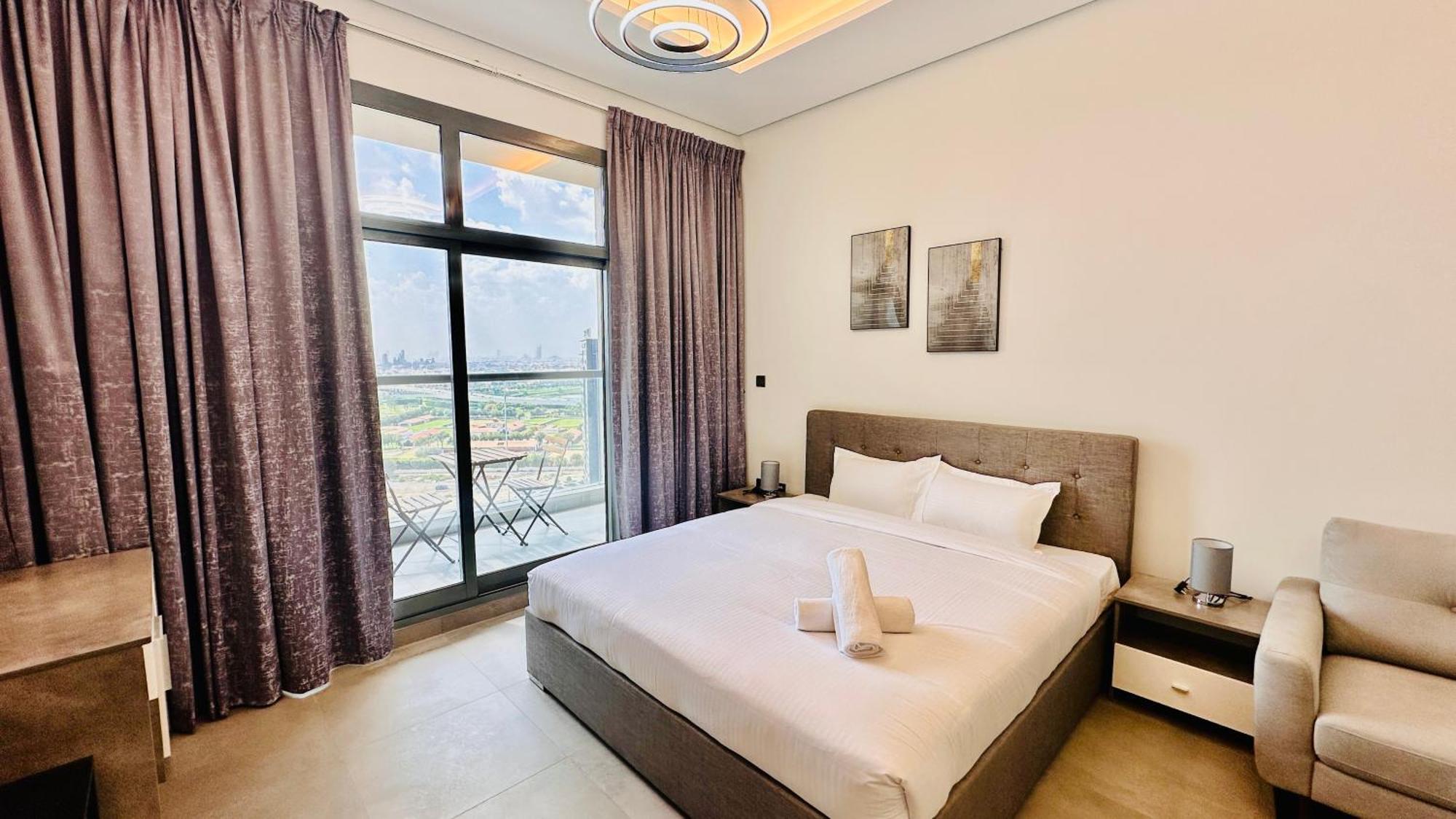 Oval Tower Furnished Studio Business Bay Apartment *