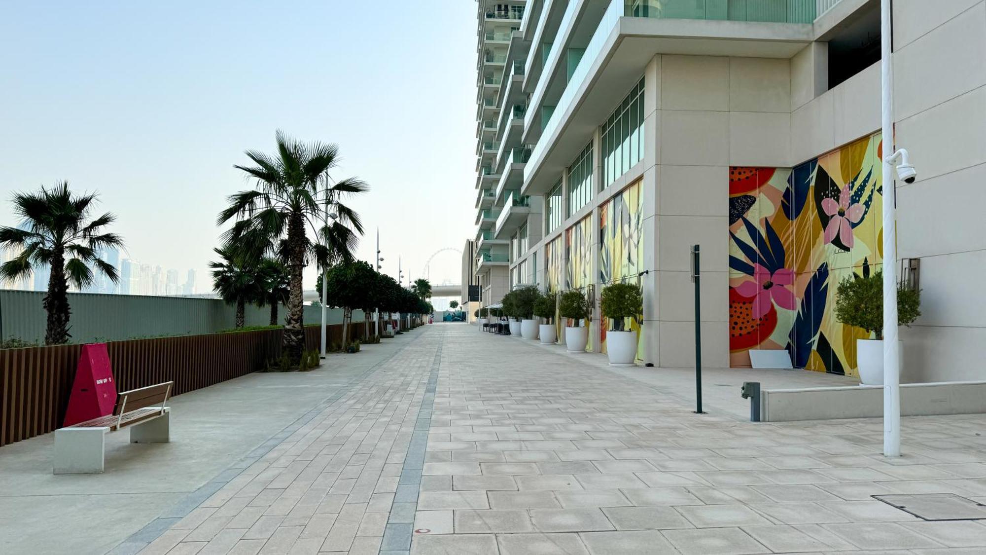 Apartment Beachfront 2-bdr, High Floor, Sea And Palm View, Access
