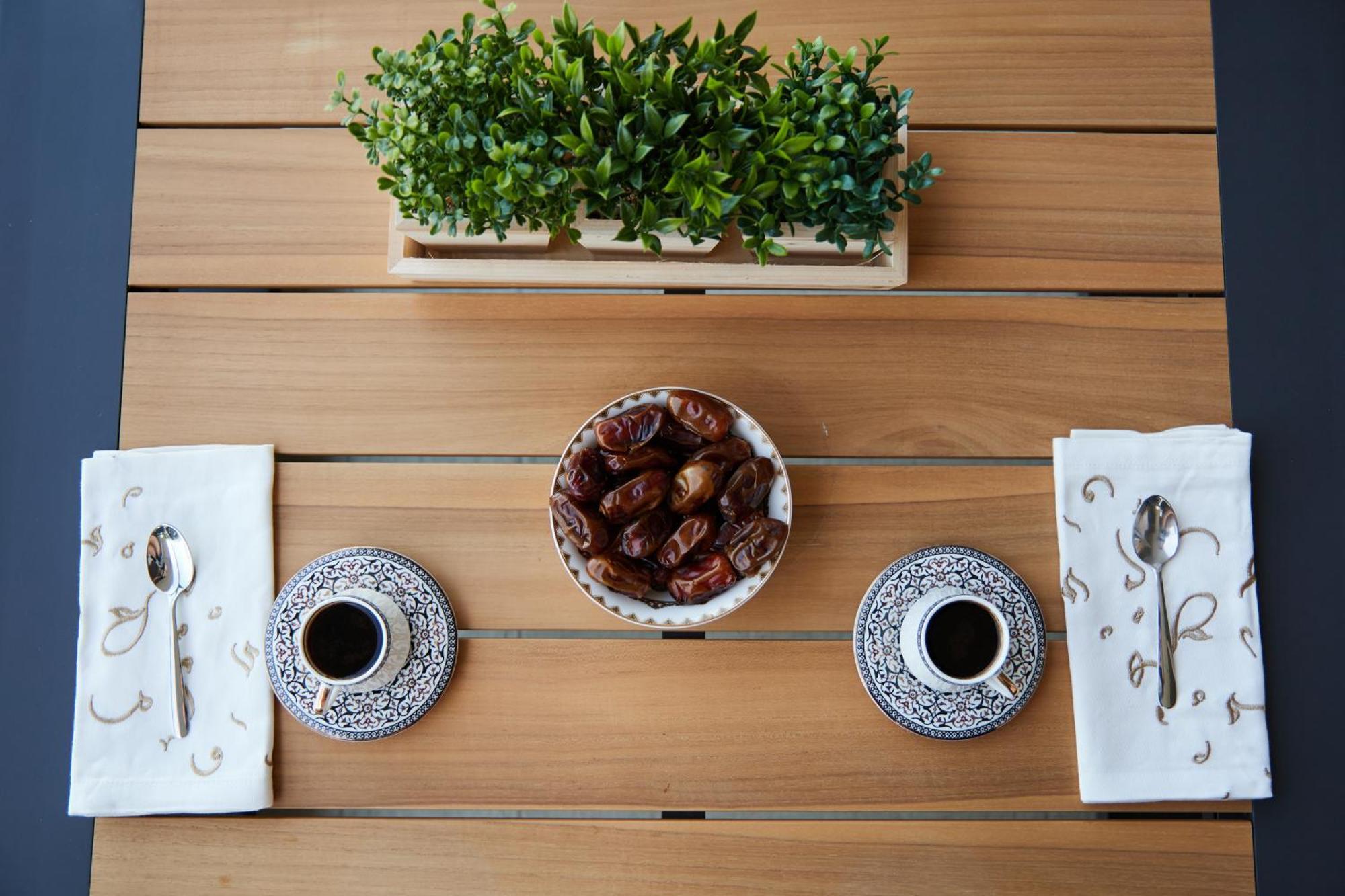 The 8, Palm Jumeirah, Serene Bay Apartment *