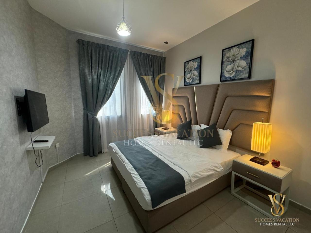 Success Luxury Apartment: Beachside Living With Daily Housekeeping Apartment *