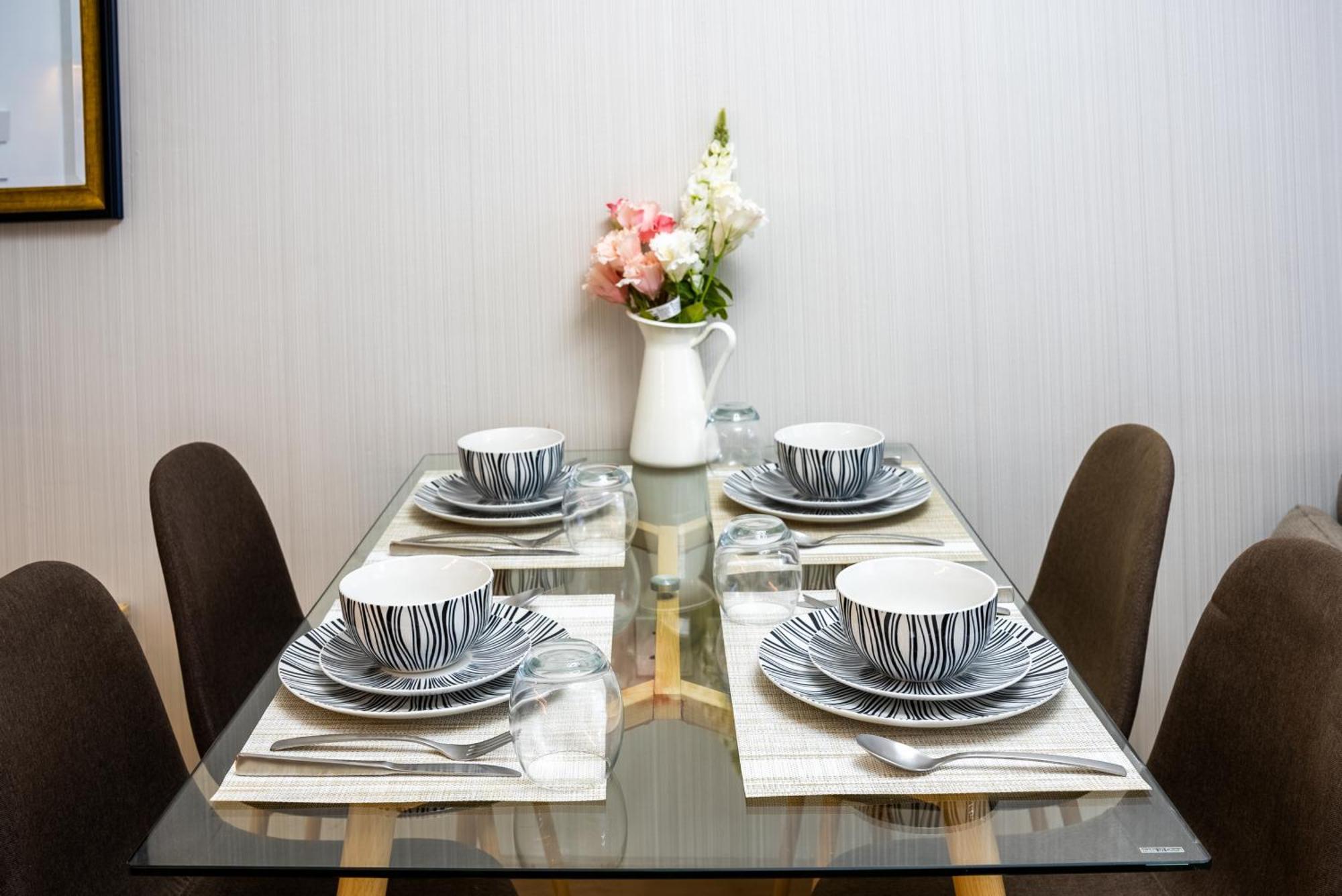 Marina - Luxury Apartment