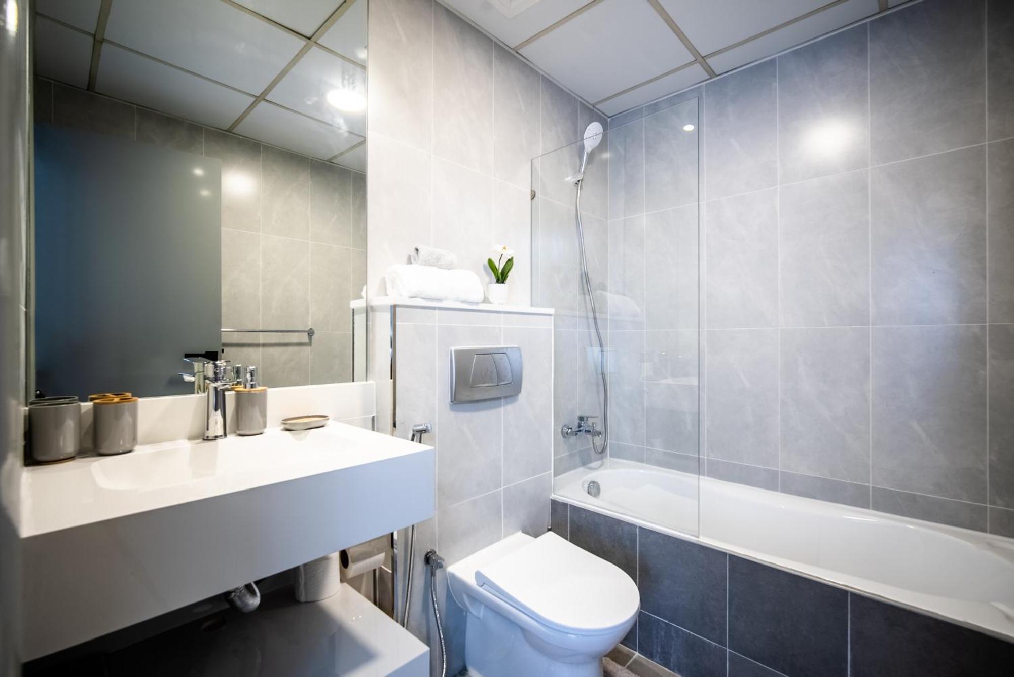 Marina - Luxury Apartment Dubai