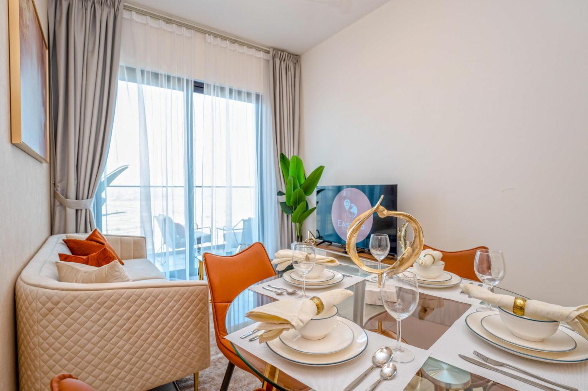 Easygo - Binghatti Heights 1br Comfortable Apartment