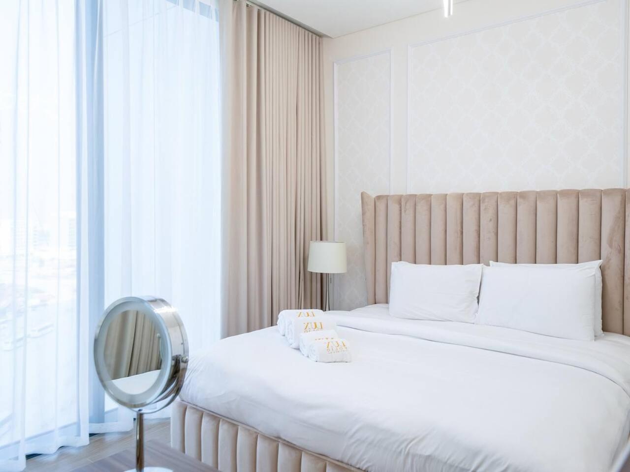 Apartment Stylish And Sleek Meydan 2 Bed