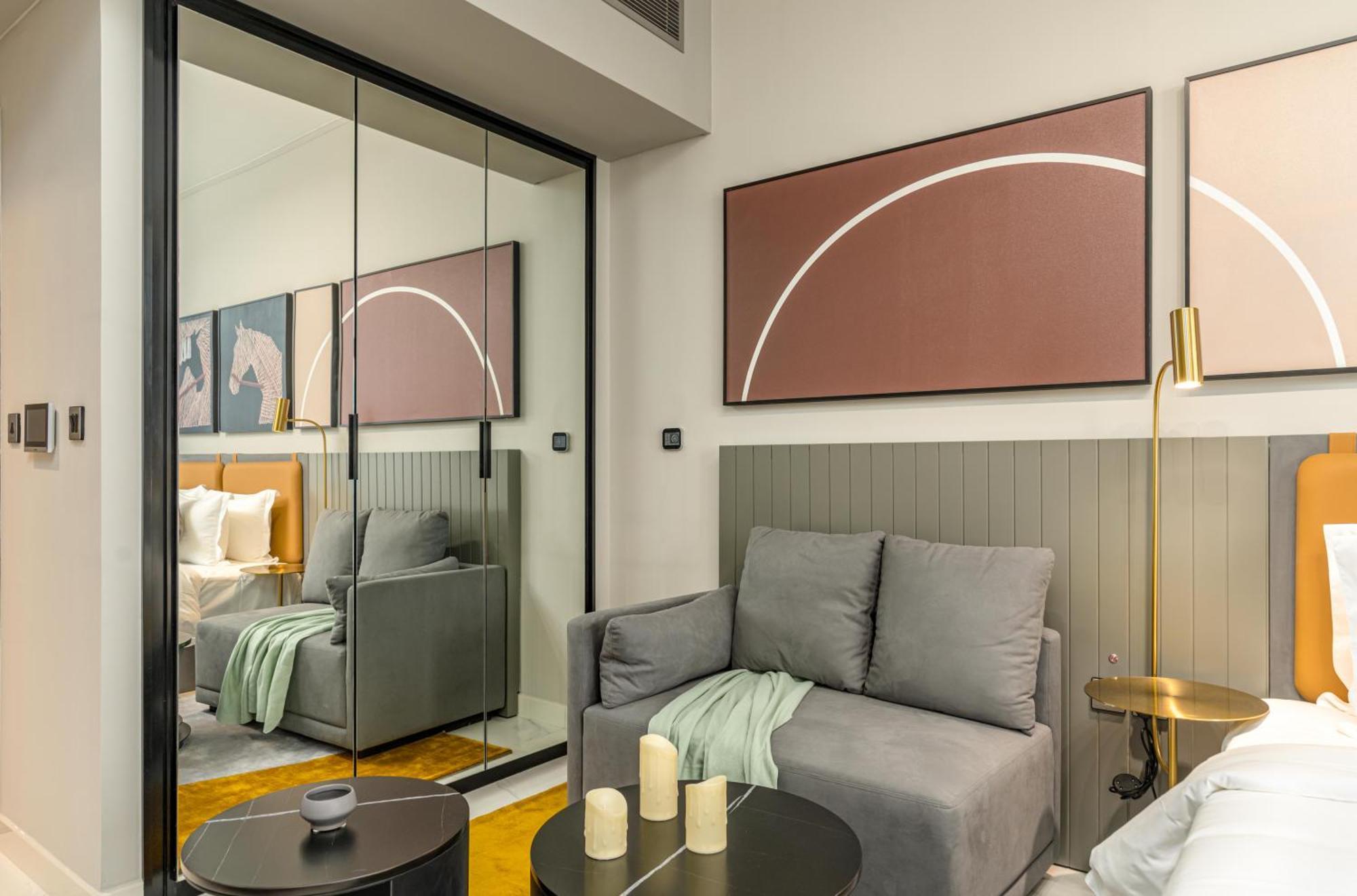 Apartment Vacay Lettings - Mag -318 *