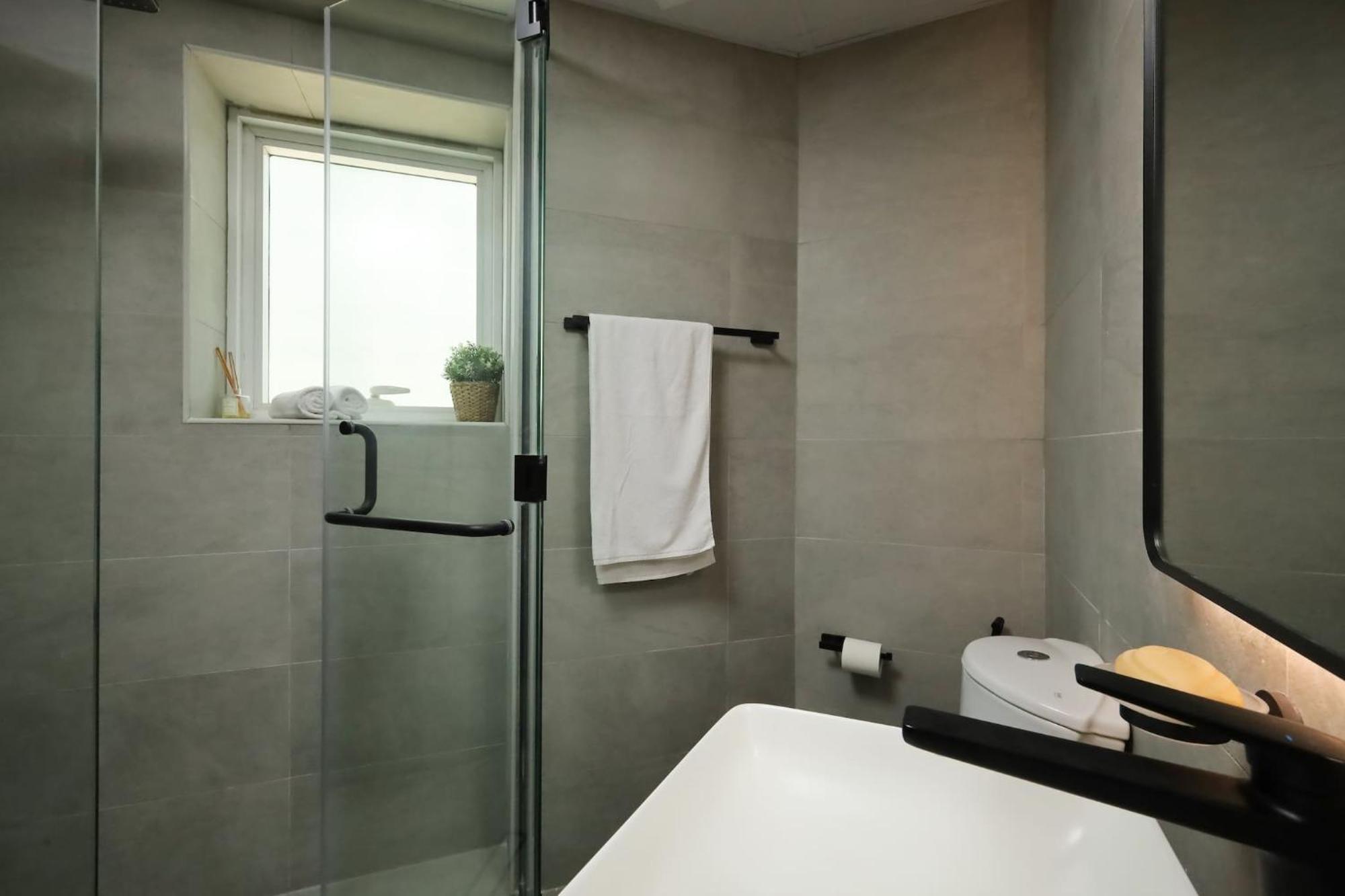 Cozy 1 Bedroom In Jlt Apartment