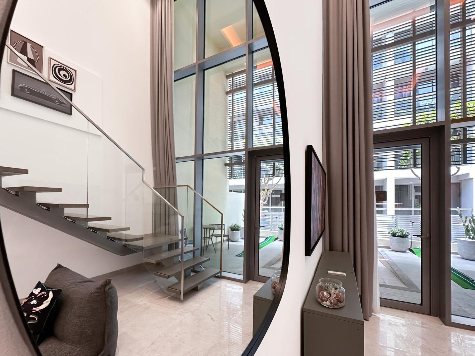 Apartment Trophy - Elevated Living In Luxurious Business Bay Loft *
