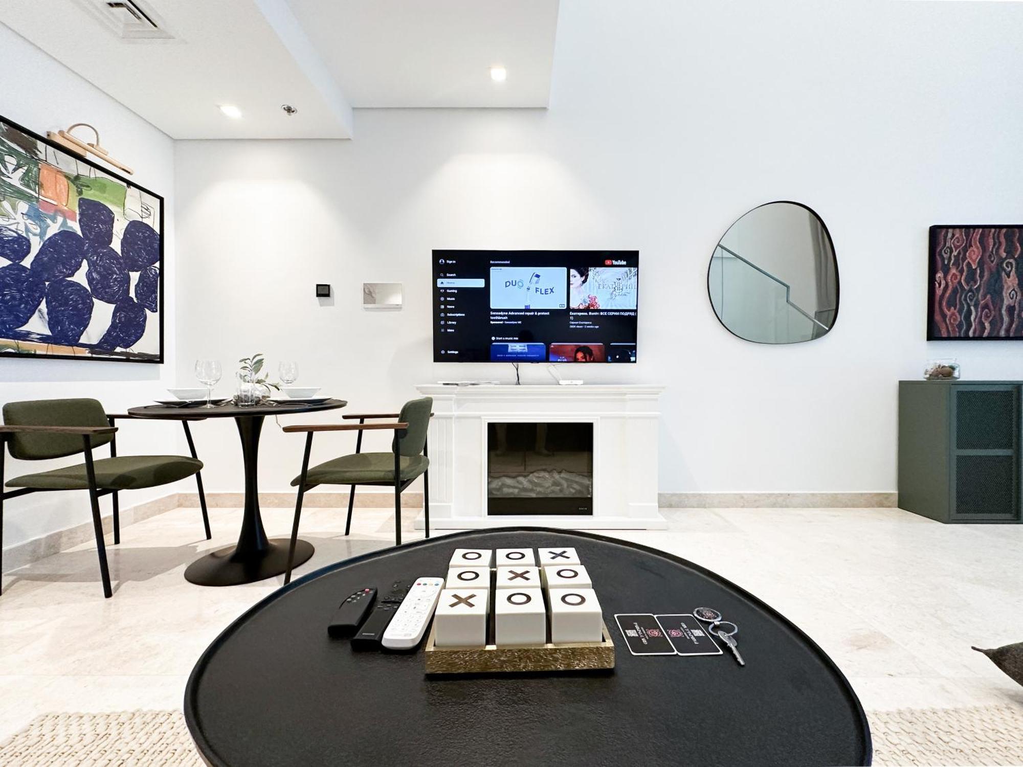 Trophy - Elevated Living In Luxurious Business Bay Loft