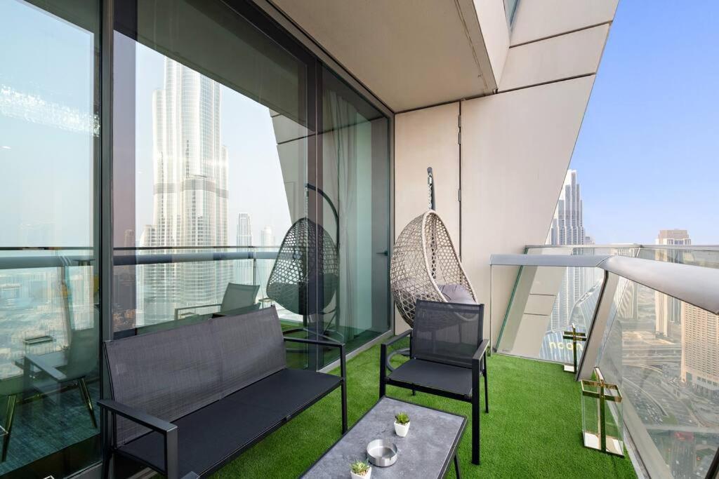 First Class 3br Burj Khalifa & Fountain Views Dubai