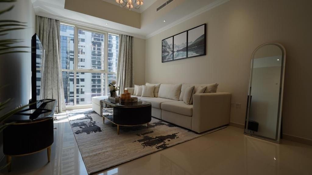 Dunya Tower Downtown 1 Burj Khalifa Area Kings Guest house