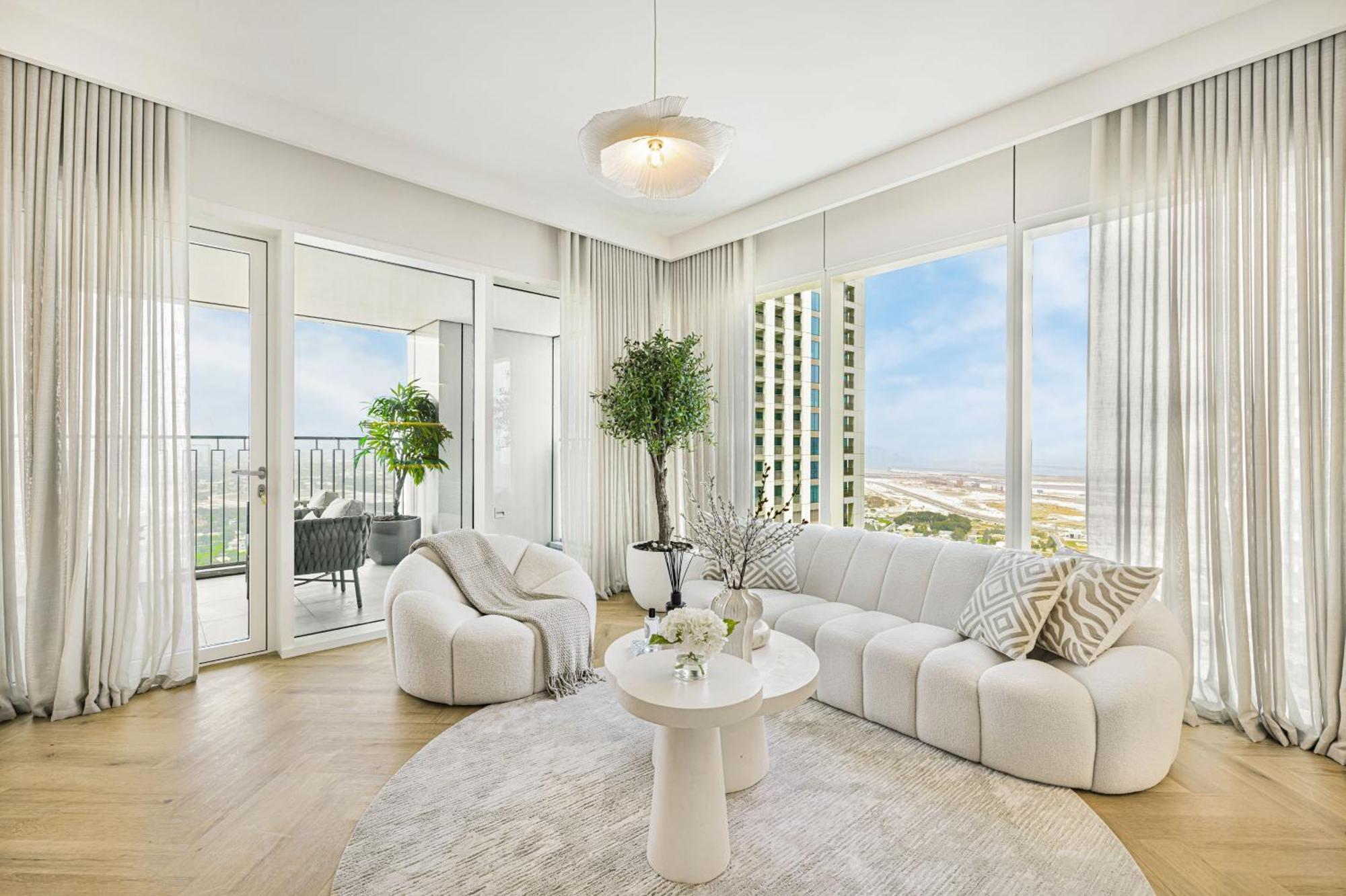 Daniels Skyline View 2br In Downtown * Dubai