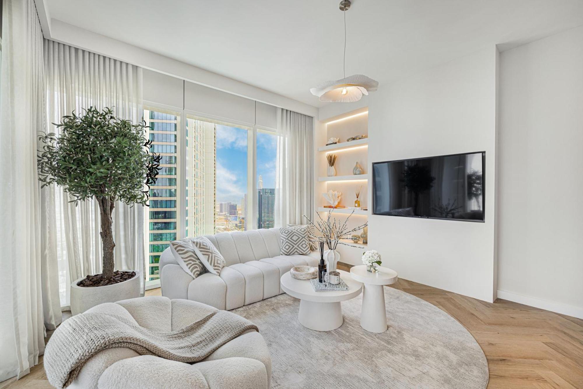 Daniels Skyline View 2br In Downtown *