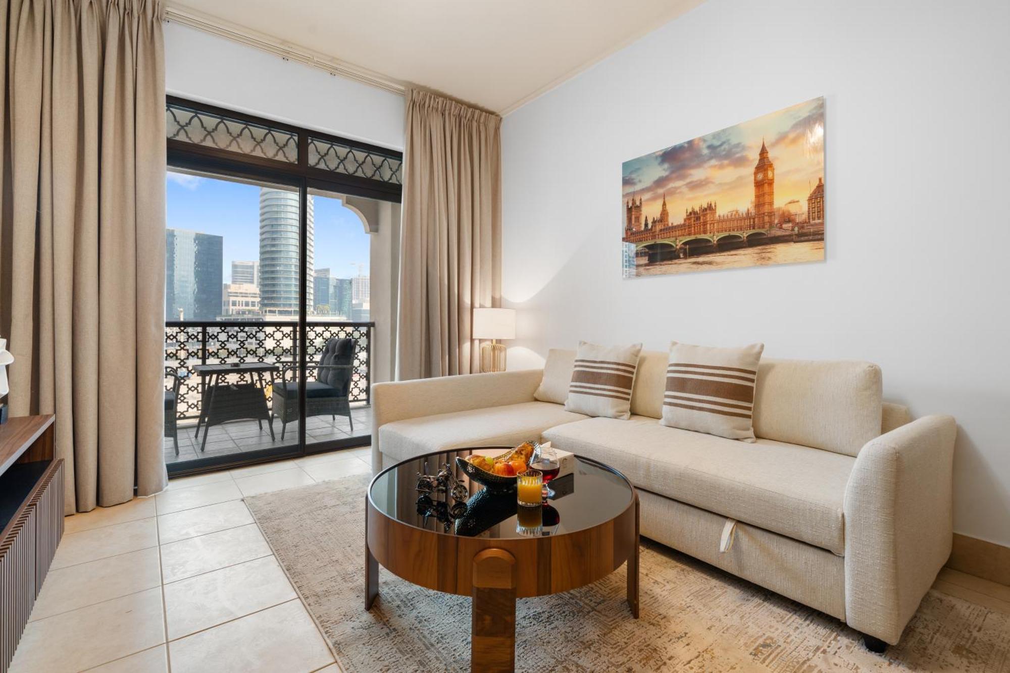 Rehan Suites, Downtown Dubai, Near Burj Khalifa & Mall - Homes Apartment