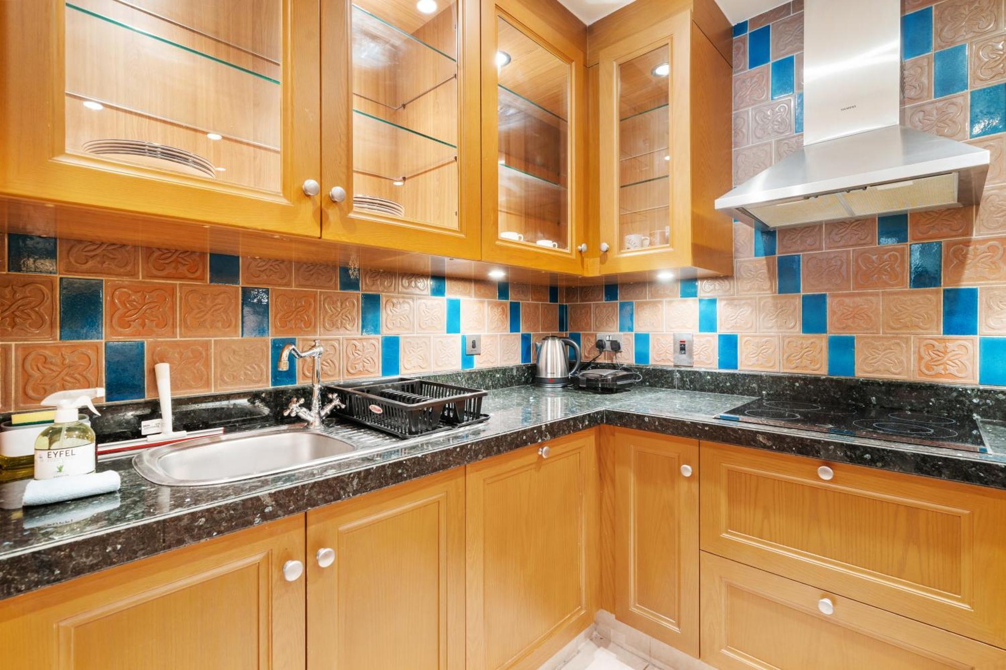Rehan Suites, Downtown Dubai, Near Burj Khalifa & Mall - Homes