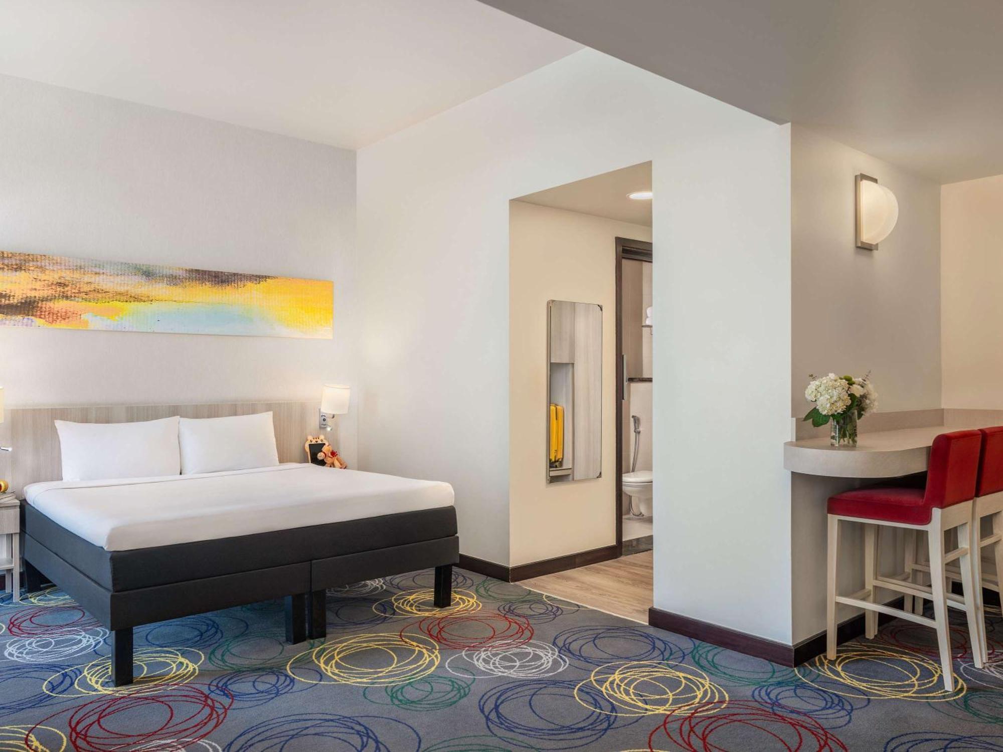 Ibis Styles Dragon Mart Hotel 3*