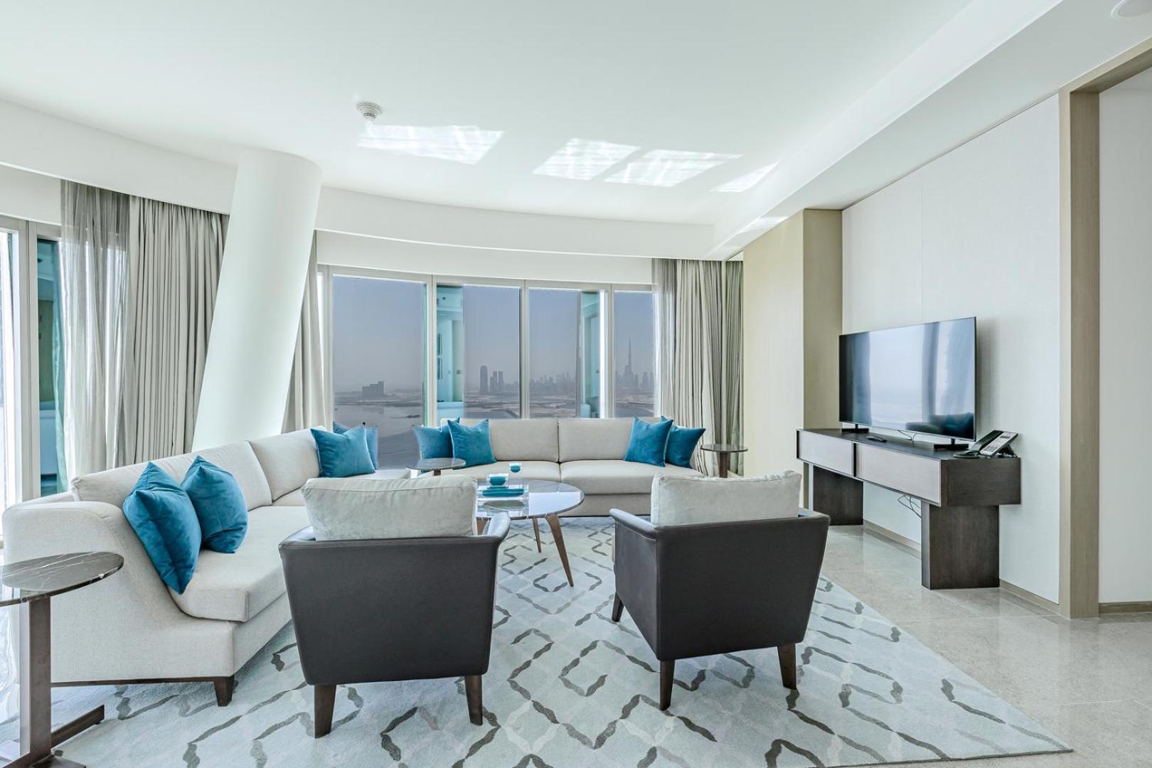 The Address Grand Sky Creek Habour Apartment *