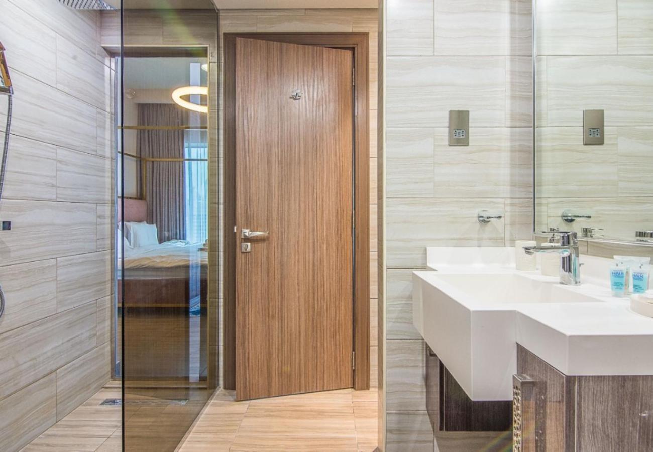 Mbl 2 Bdr, Jlt Apartment Dubai