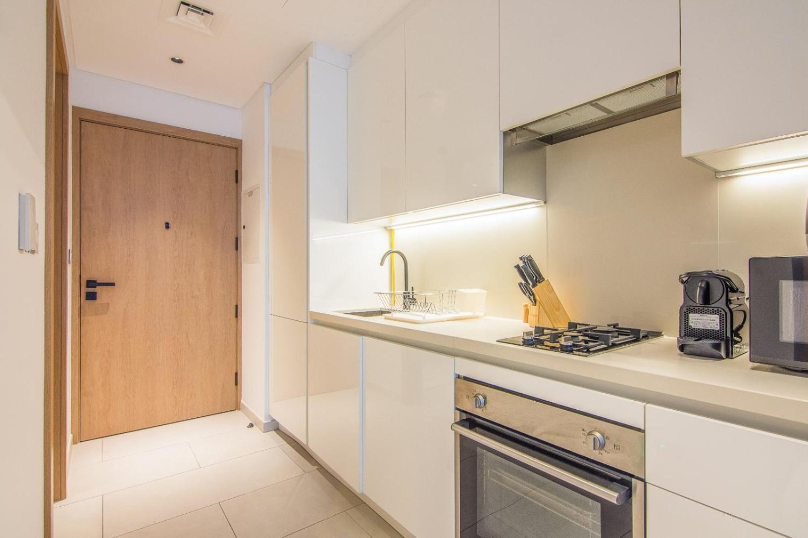 Marquise Square Studio, Business Bay Apartment Dubai