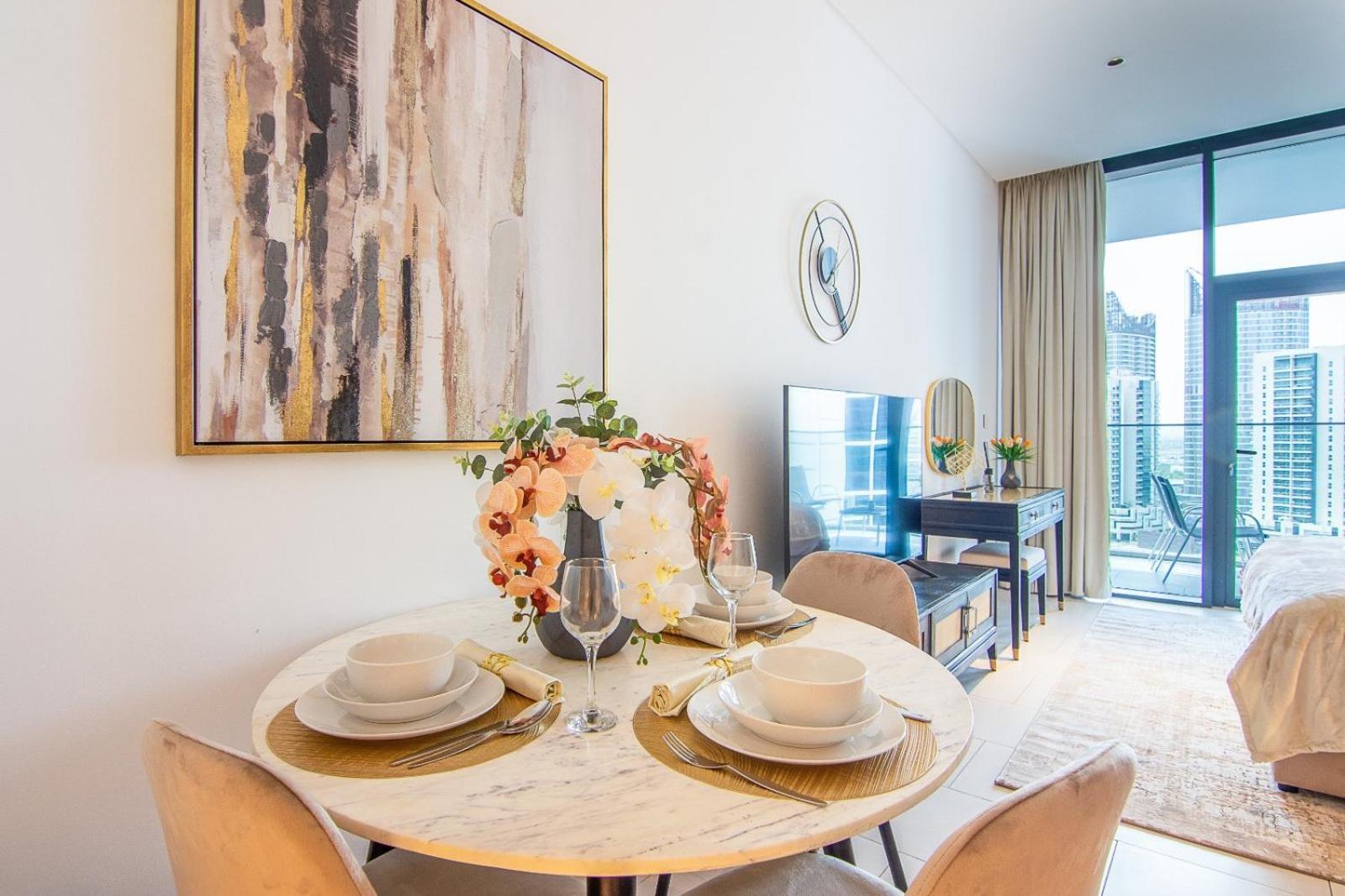 Marquise Square Studio, Business Bay Dubai
