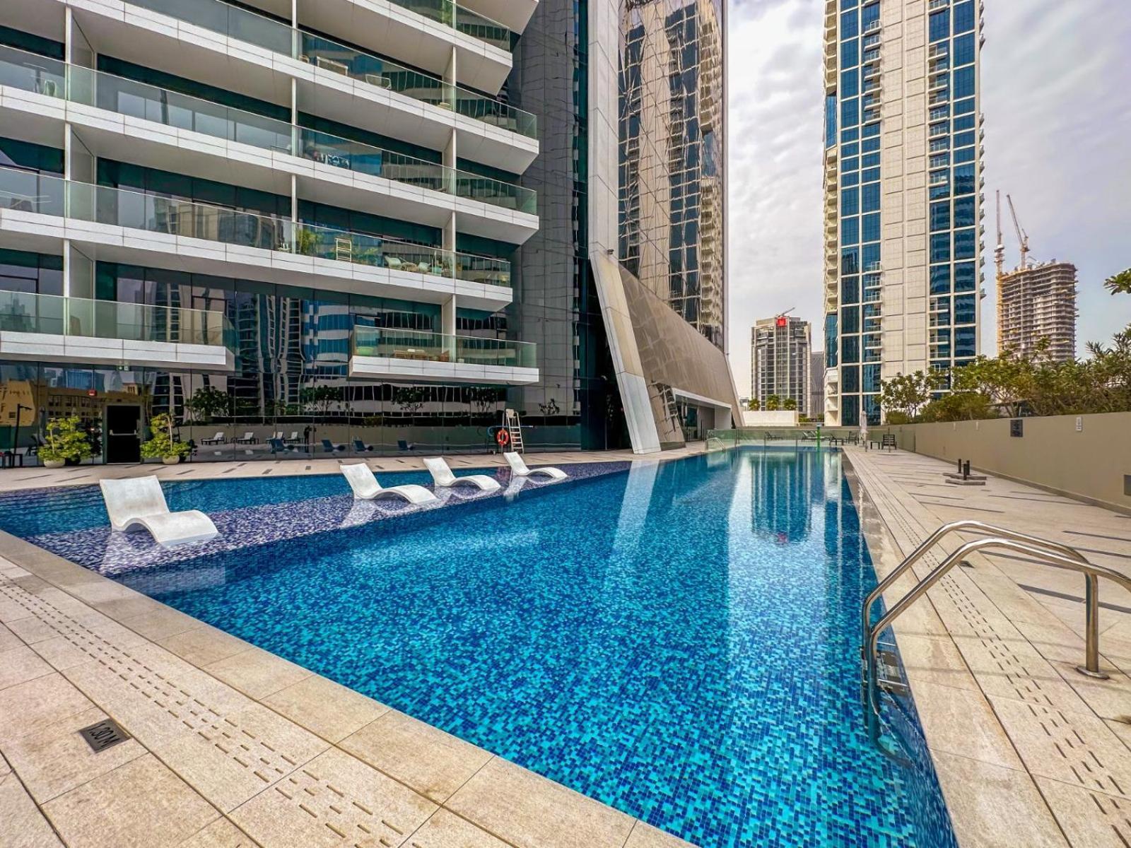 Marquise Square Studio, Business Bay Dubai