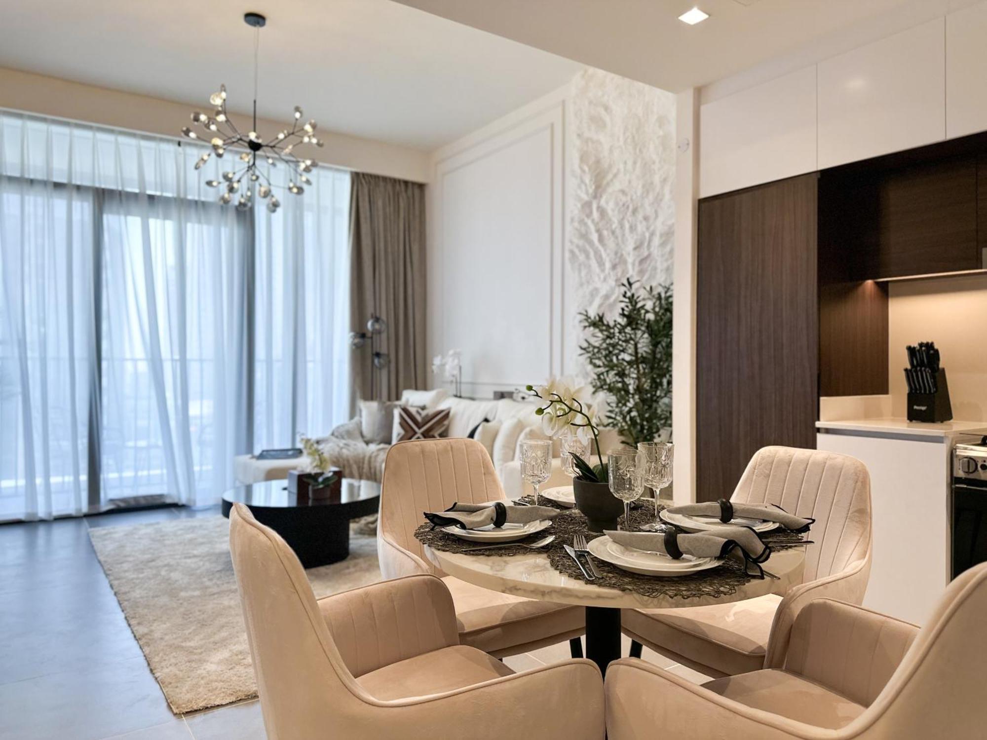 Trophy - Ultra Luxury With Fireplace *