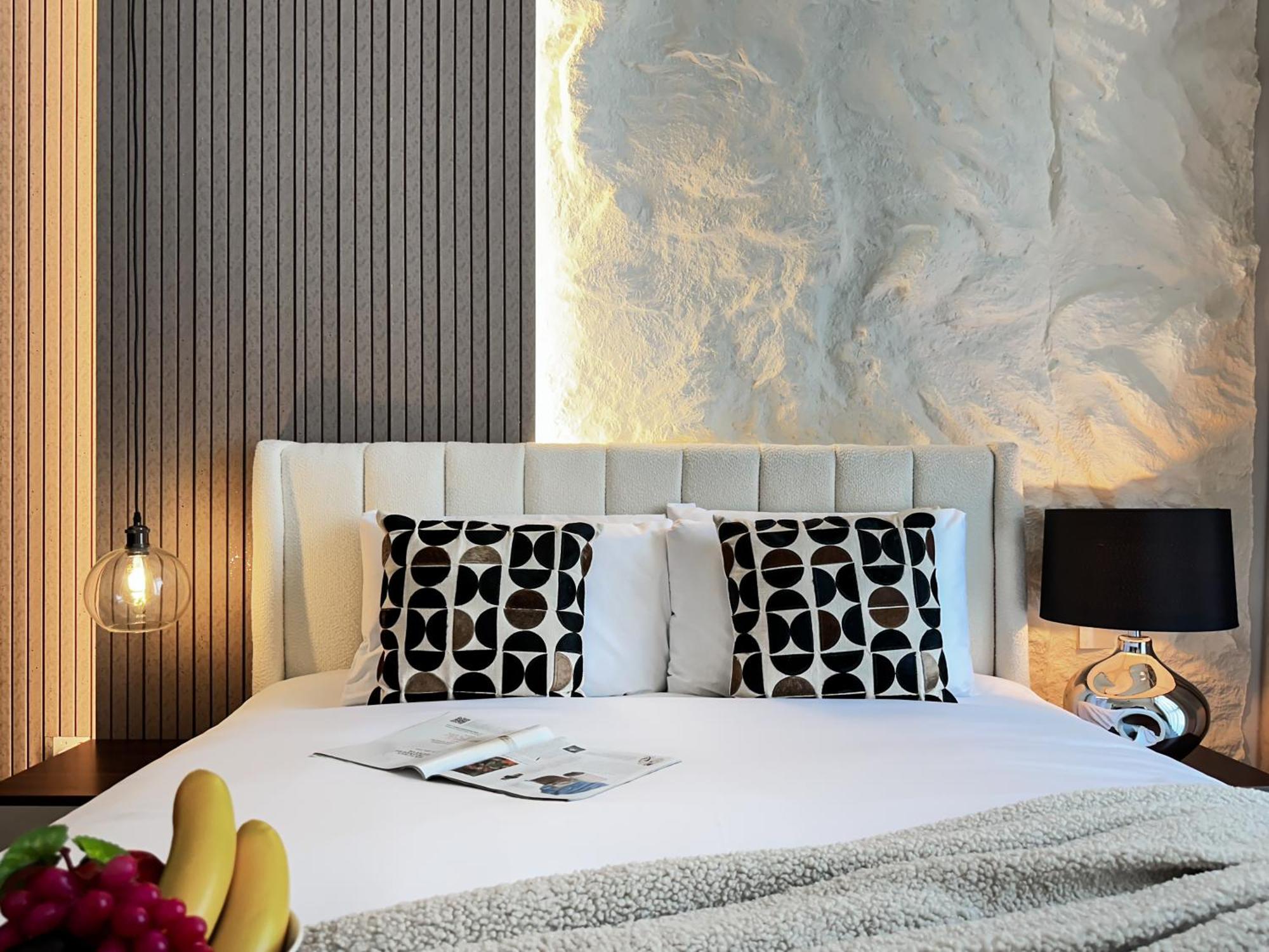 Trophy - Ultra Luxury With Fireplace Dubai