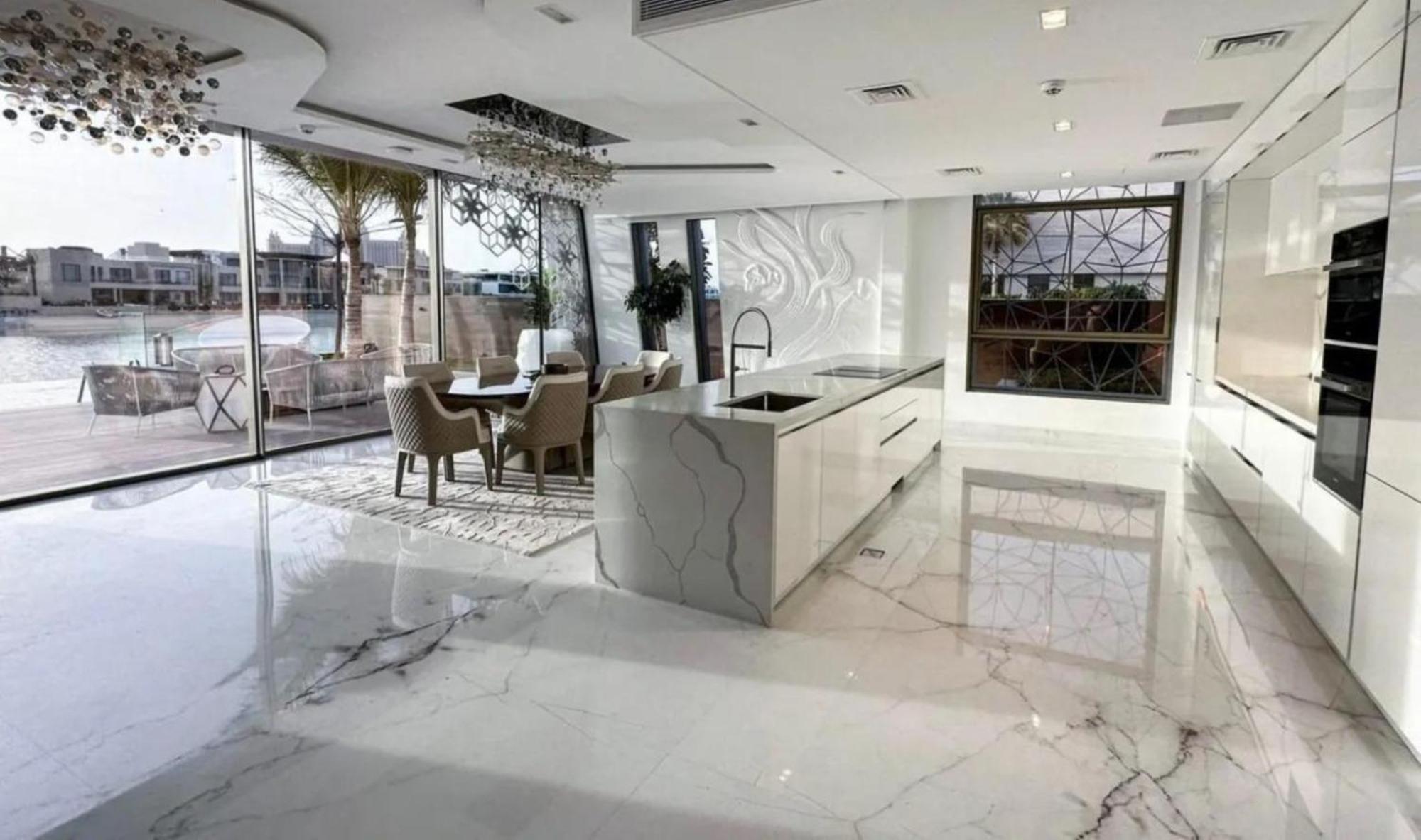 Villa World Class Luxurious 6 Bdr In Palm Jumeriah *