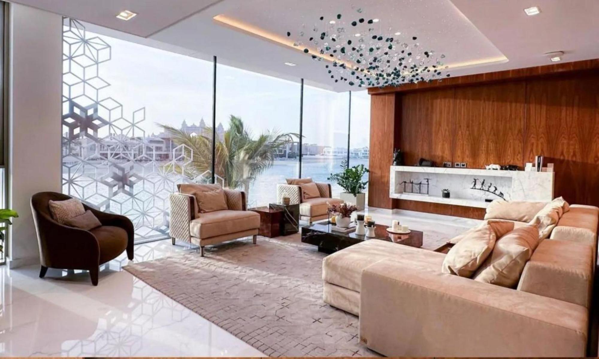 World Class Luxurious 6 Bdr In Palm Jumeriah Villa