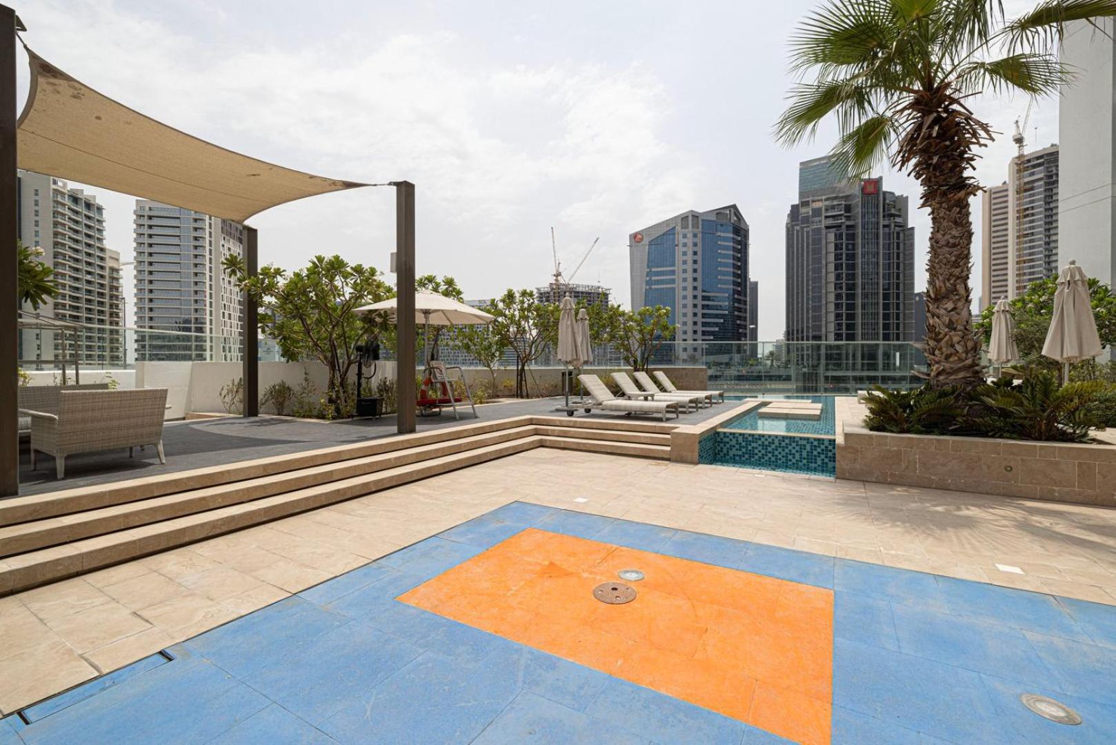 Juliushomes - Prive Business Bay, *