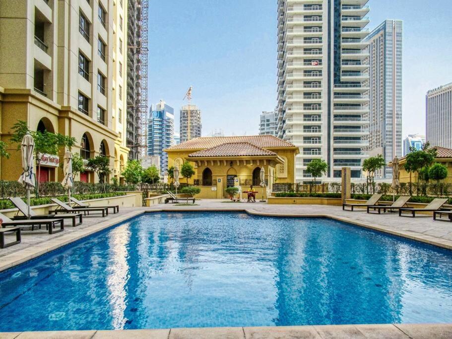 Apartment Lap Of Luxury 3br At Sadaf Near Jumeirah 3802 *
